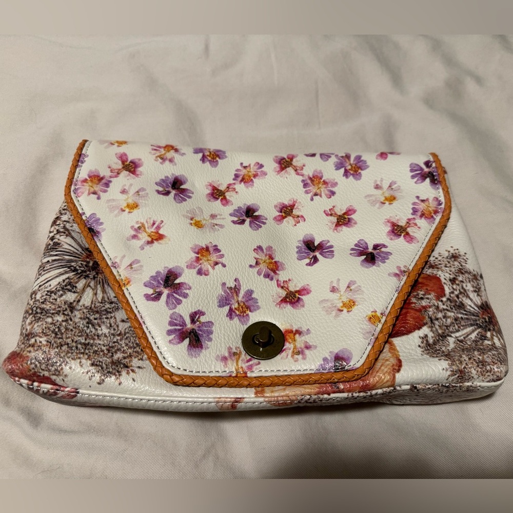 Anthropologie Miss Albright Pebbled Leather Floral Flowers Clutch Purse Bag
